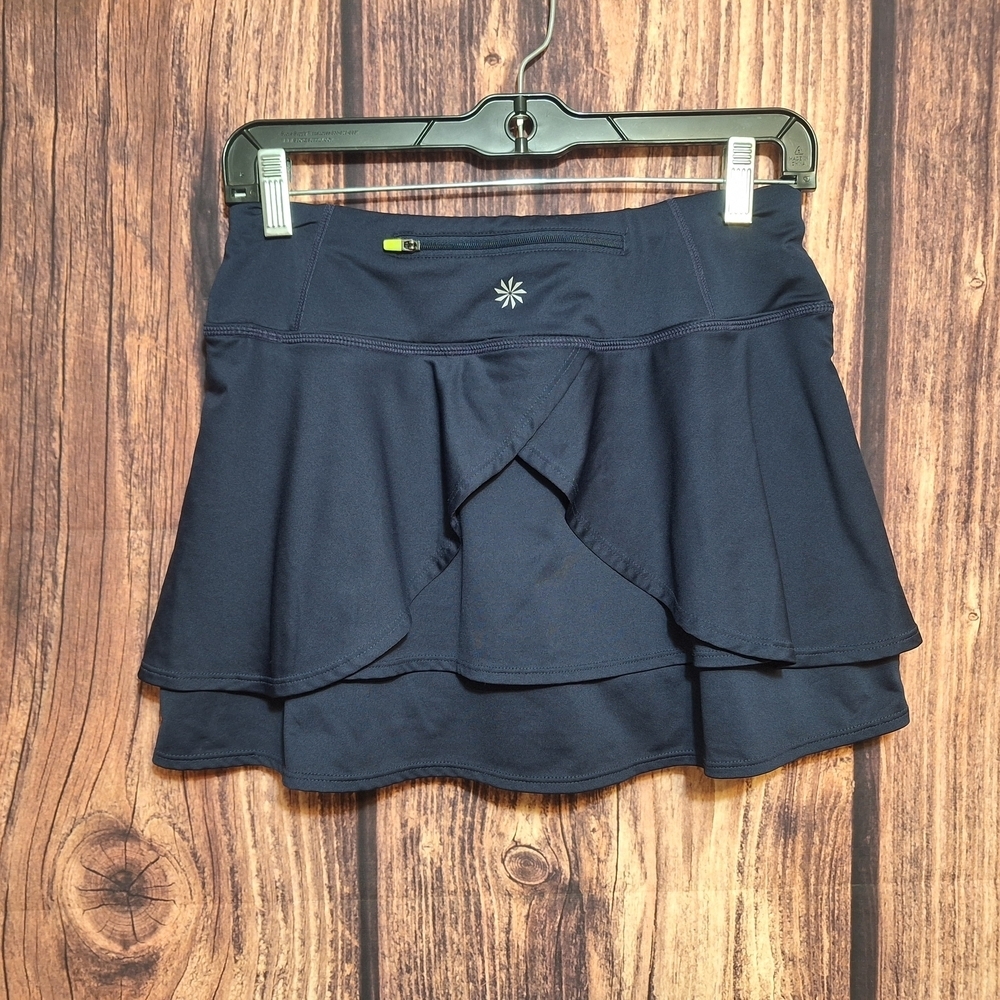 Athleta Navy Womens Athletic Twnnis Skirt With Built In Shorts Womens Size XS! - Picture 3 of 5